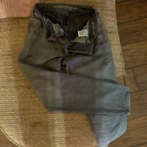 American eagle crop jeans